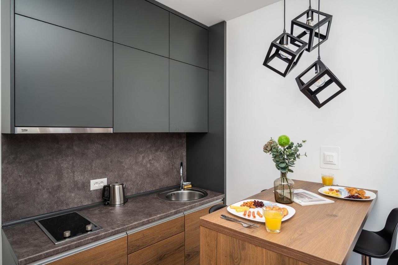 Modern And Bright Apartments - Main Street SJJ Extérieur photo