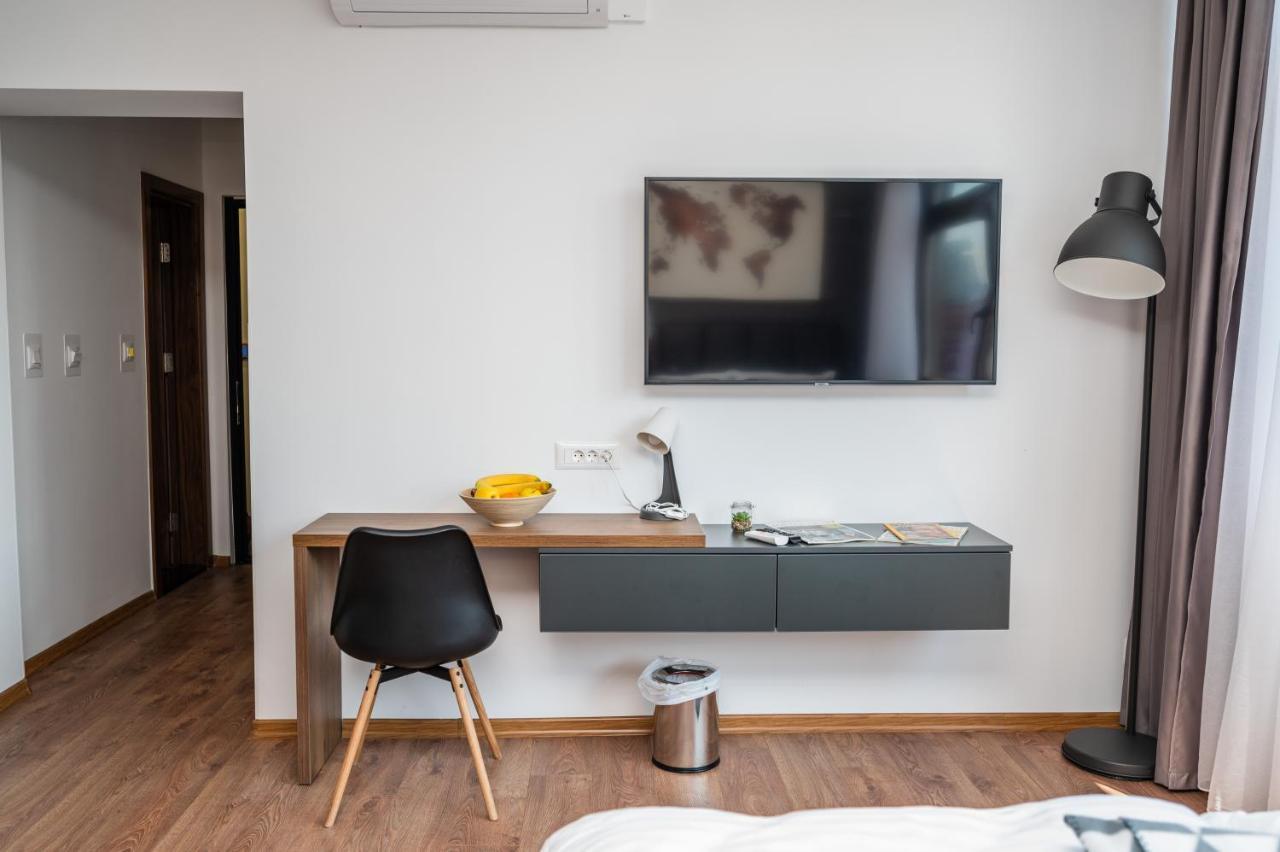Modern And Bright Apartments - Main Street SJJ Extérieur photo